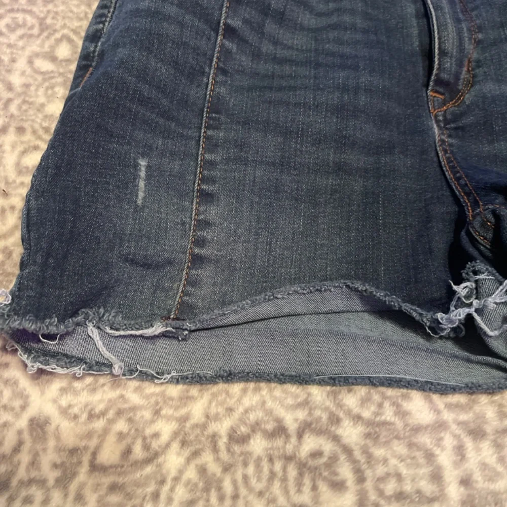 Levi Strauss & Co Signature - Picture 2 of 7